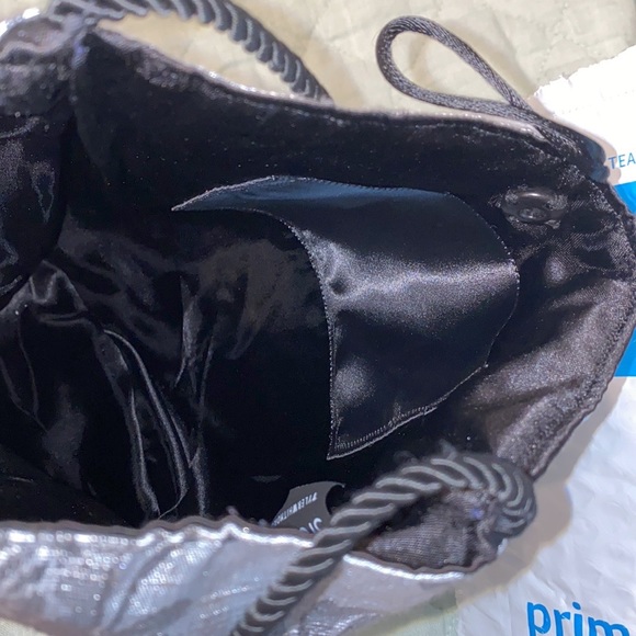 Soft silky (inside) and out. Grey and black bag - Picture 7 of 13